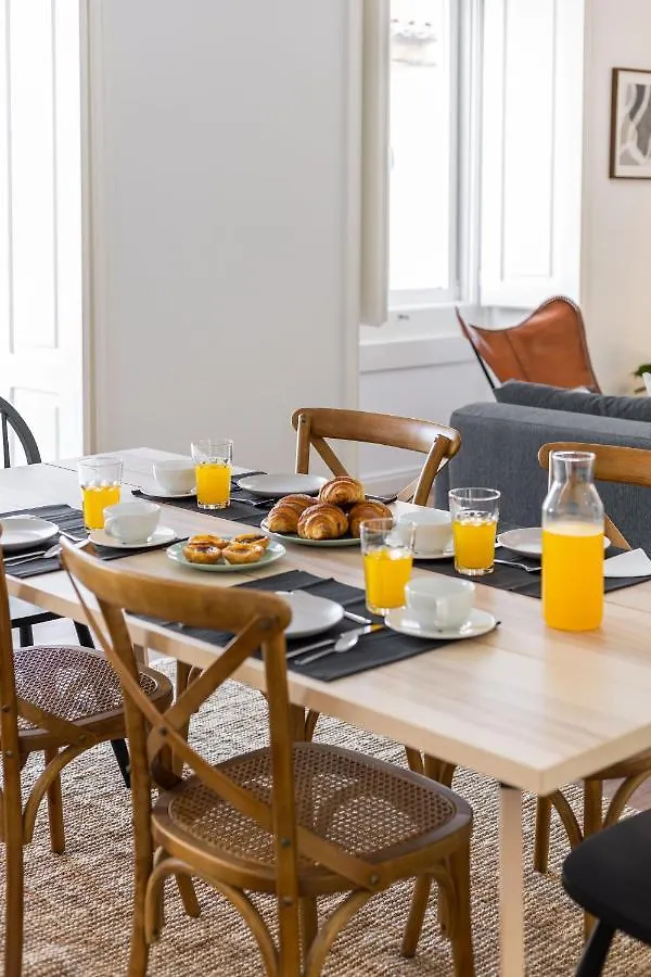 Trendy T.M Apartament By The River Lisboa